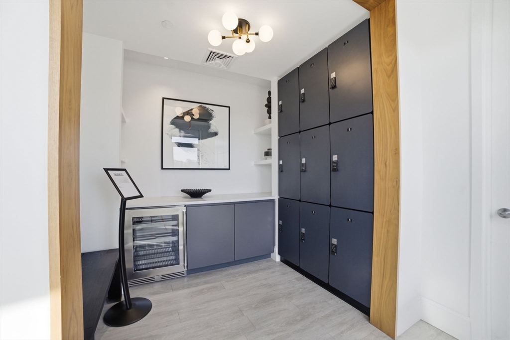 191 Washington Street, Unit 711 Boston, MA 02135 - Photo 28 of 39