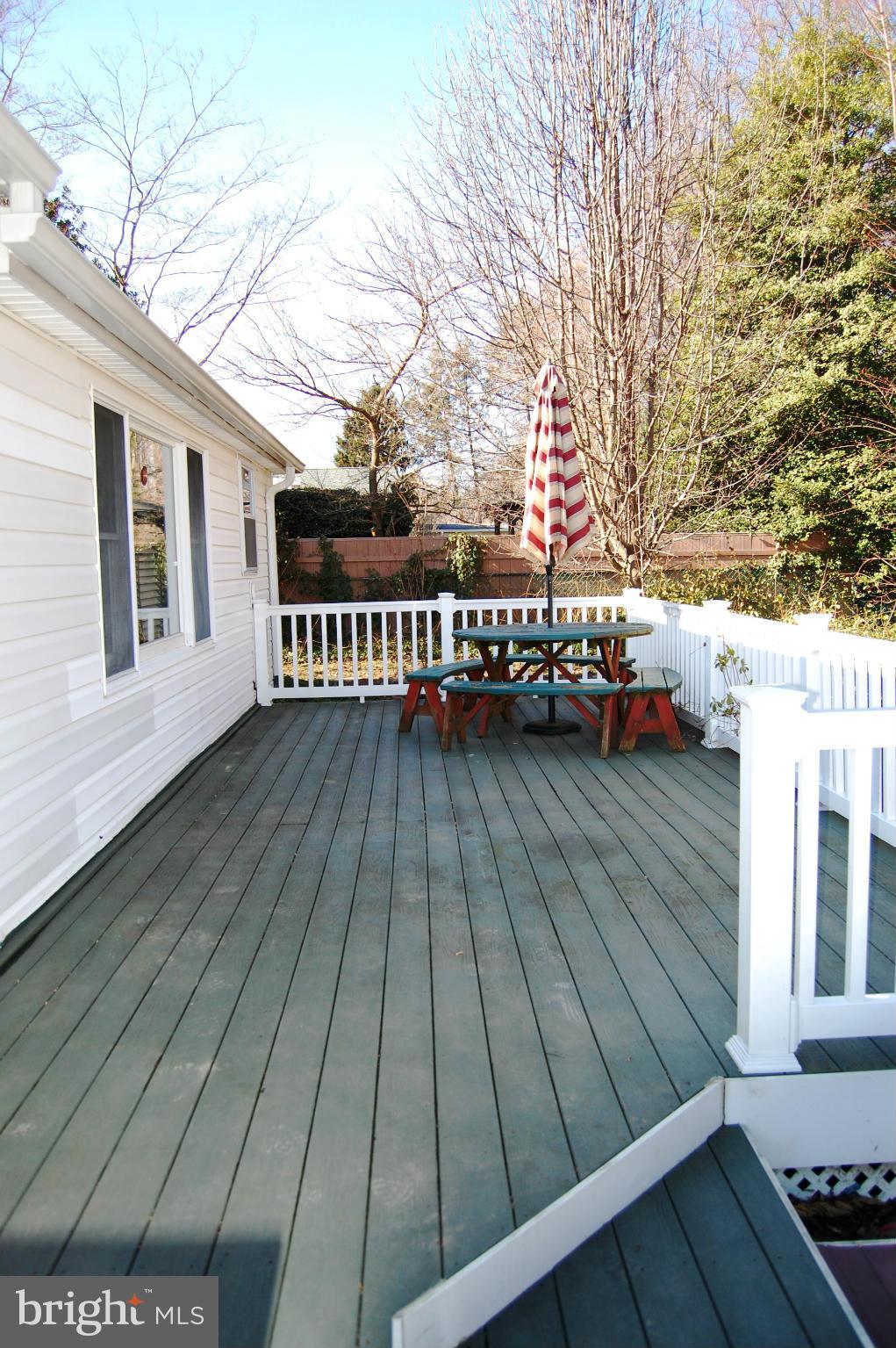 120 Chatham Road Bel Air, MD 21014 - Photo 21 of 23 Trex Deck