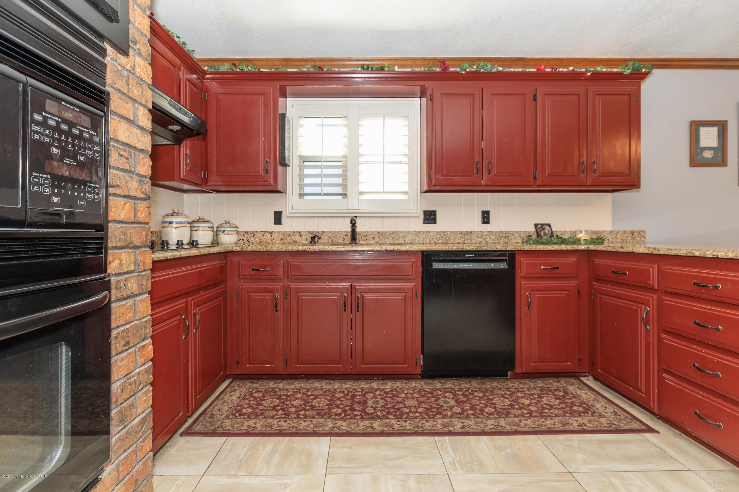 7248 Bayswater Road Amarillo, TX 79109 - Photo 13 of 38 KITCHEN VIEW 4