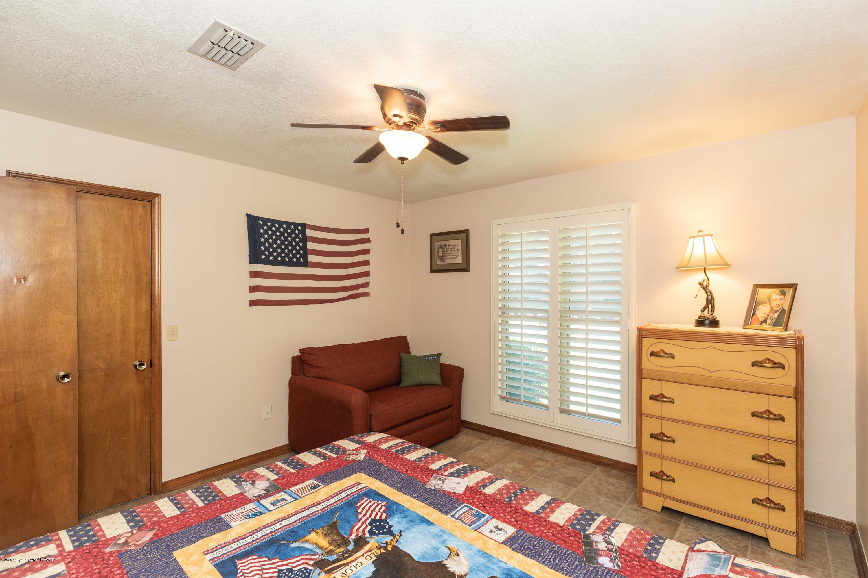 7248 Bayswater Road Amarillo, TX 79109 - Photo 25 of 38 BEDROOM 2 VIEW 2