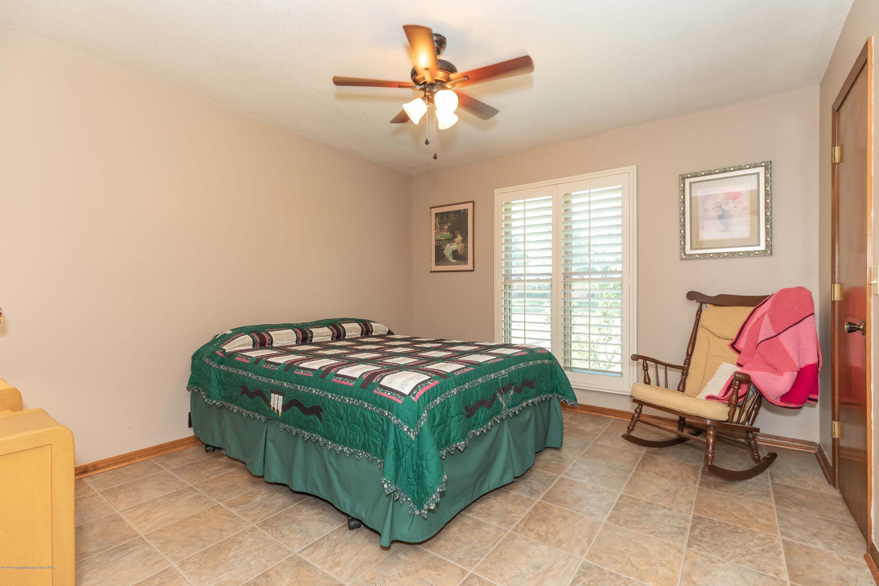 7248 Bayswater Road Amarillo, TX 79109 - Photo 29 of 38 BEDROOM 3 VIEW 1