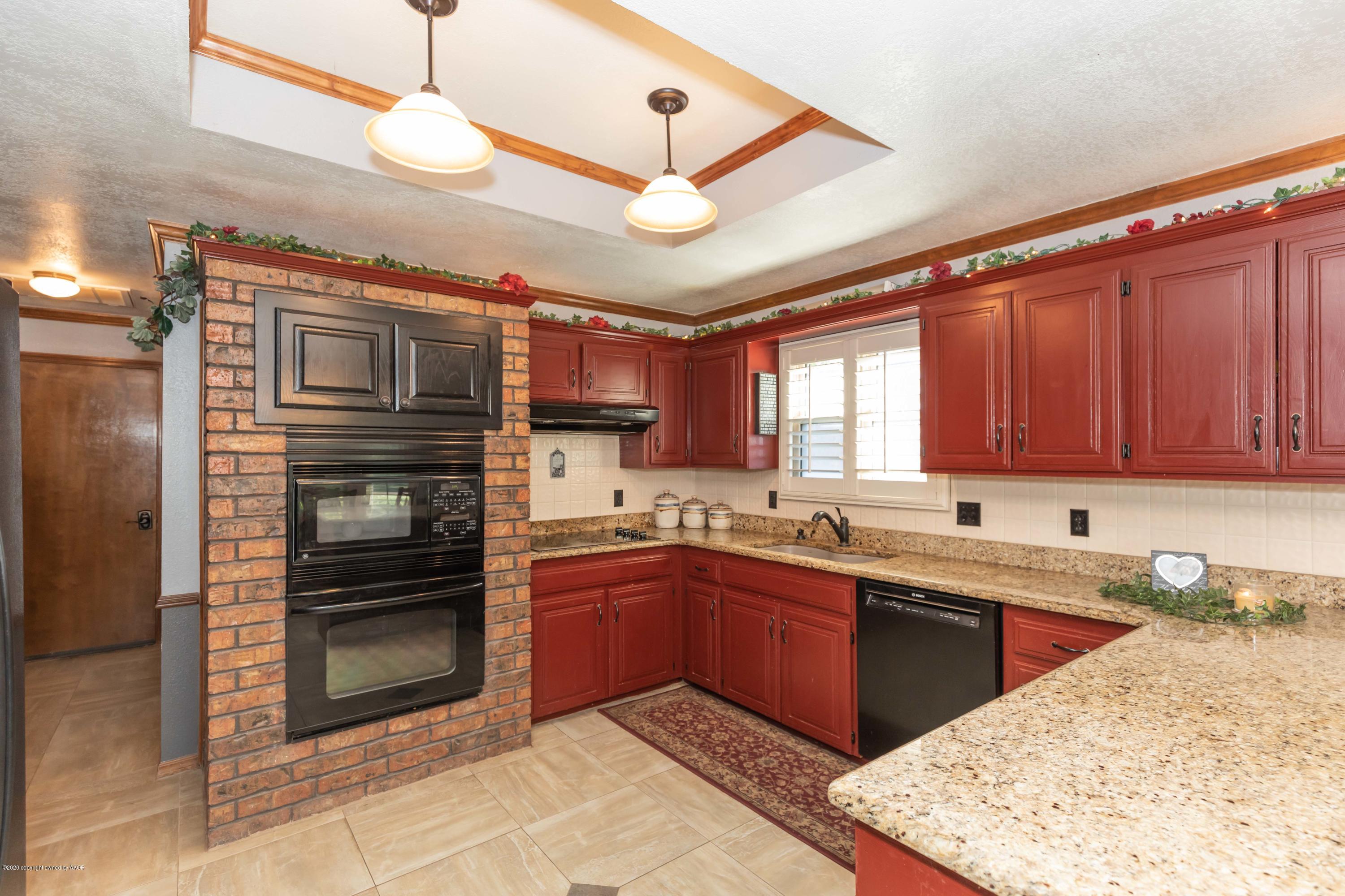 7248 Bayswater Road Amarillo, TX 79109 - Photo 10 of 38 KITCHEN VIEW 1