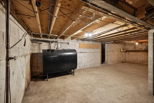 $350,000 | 40 Golf Street, Dartmouth, MA 02747