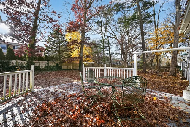 $350,000 | 40 Golf Street, Dartmouth, MA 02747
