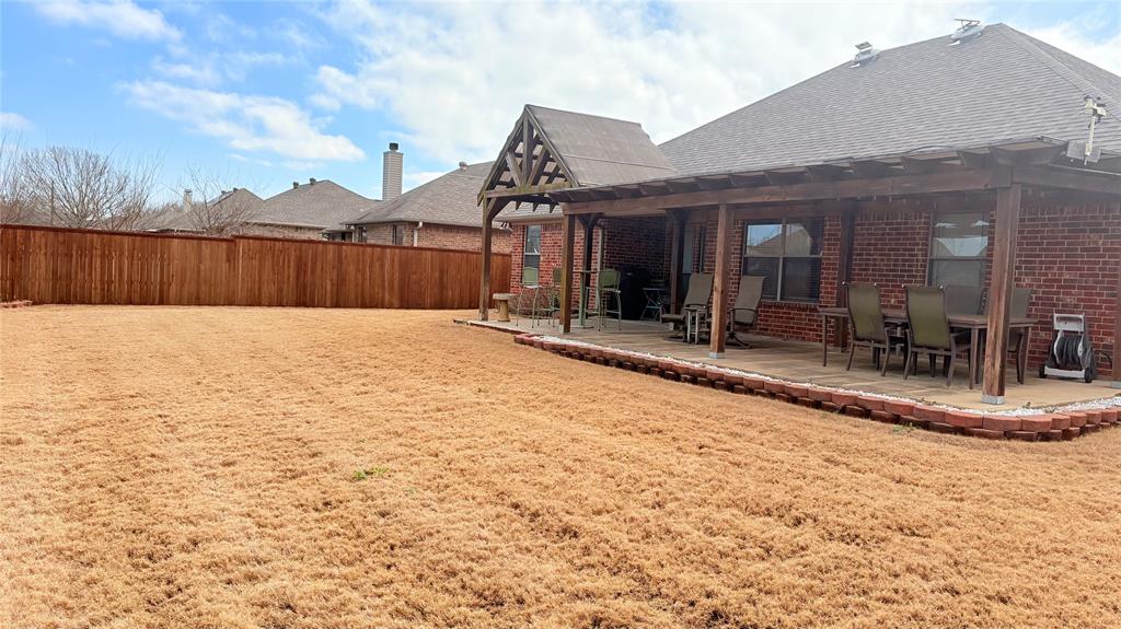 312 McAfee Street Mabank, TX 75147 - Photo 9 of 40 a view of swimming pool in front of house