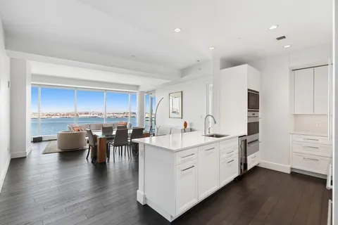 $5,085,000 | 22 Liberty Drive, Unit 8F, Boston, MA 02210