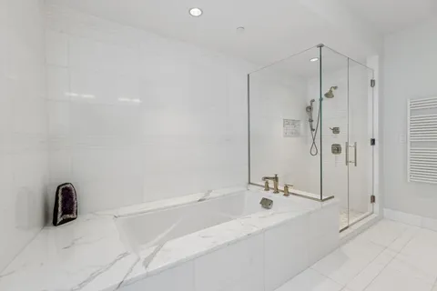 $5,085,000 | 22 Liberty Drive, Unit 8F, Boston, MA 02210