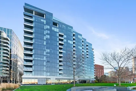 $5,085,000 | 22 Liberty Drive, Unit 8F, Boston, MA 02210