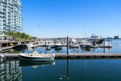 $5,085,000 | 22 Liberty Drive, Unit 8F, Boston, MA 02210