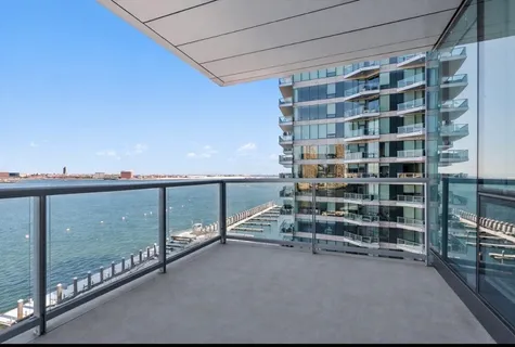 $5,085,000 | 22 Liberty Drive, Unit 8F, Boston, MA 02210