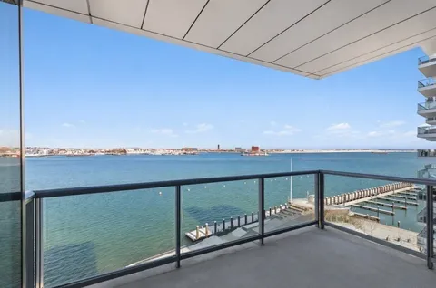 a view of terrace with city view