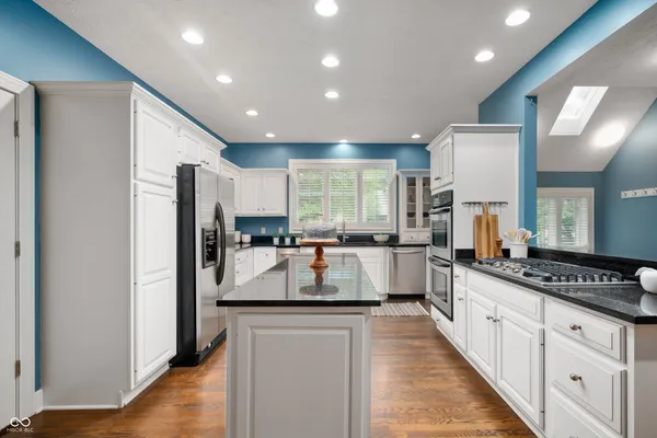 $750,000 | 10919 Running Tide Court, Indianapolis, IN 46236