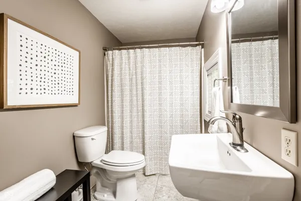 $750,000 | 10919 Running Tide Court, Indianapolis, IN 46236