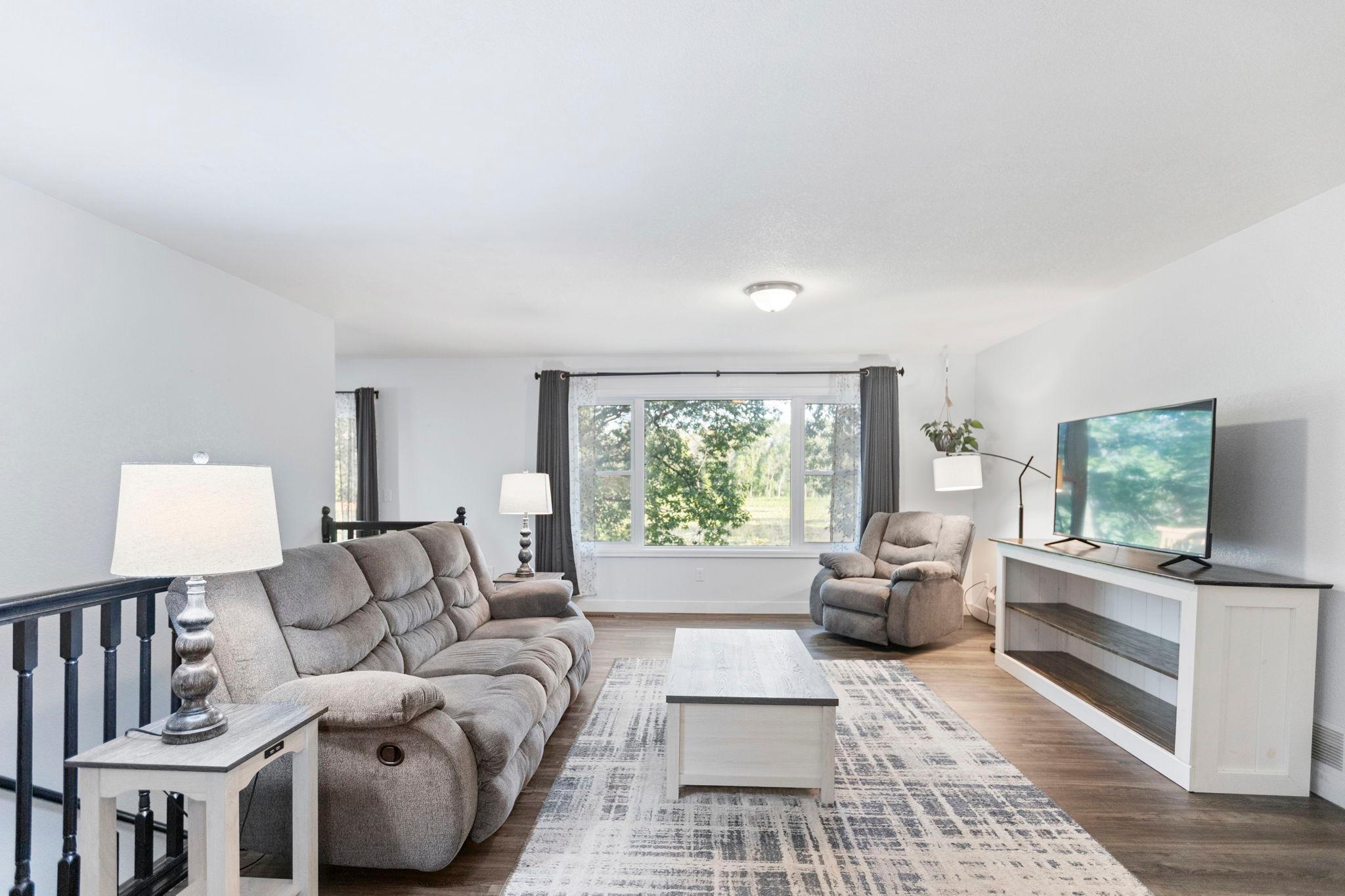 3102 8th Avenue Northwest Faribault, MN 55021 - Photo 2 of 53