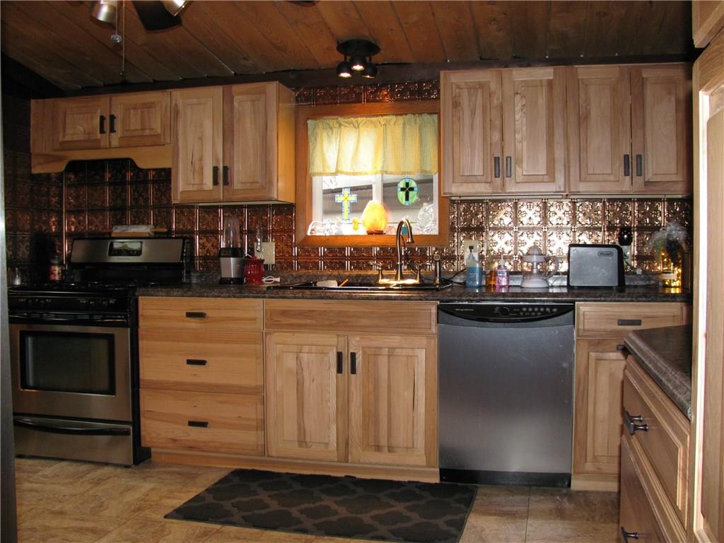 100 Leech Road Greenville, PA 16125 - Photo 8 of 23 NEW HICKORY KITCHEN WITH STAINLESS APPLIANCE PACKAGE