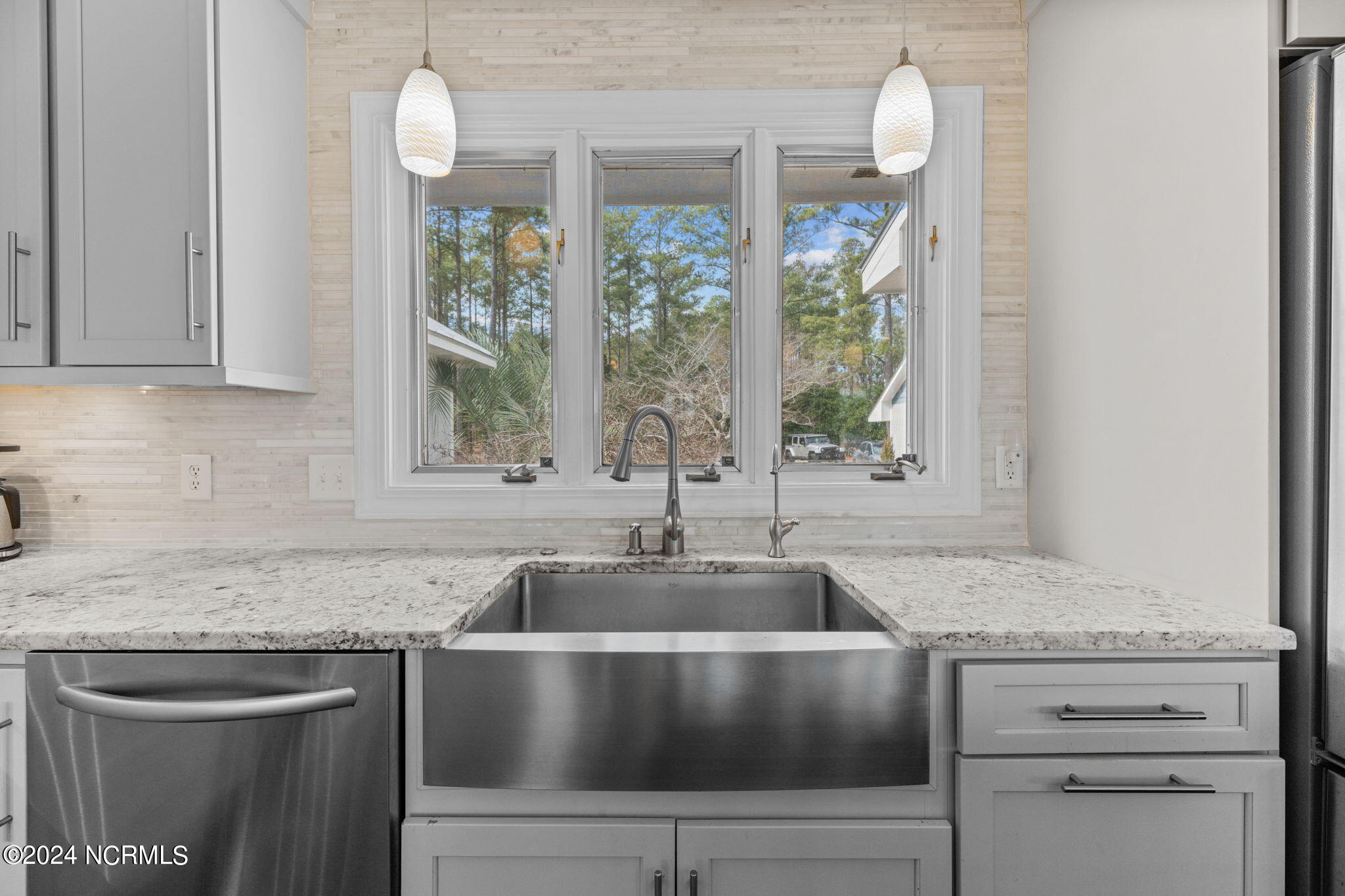 813 Fork Point Road Oriental, NC 28571 - Photo 27 of 107 20-web-or-mls-DSC_0342