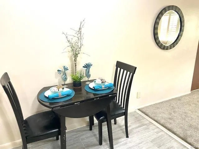 $75,000 | 10401 Briarbend Drive, St. Louis, MO 63146