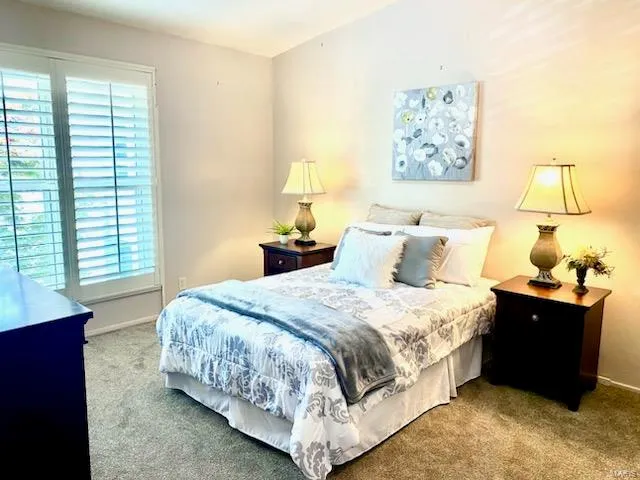 $75,000 | 10401 Briarbend Drive, St. Louis, MO 63146