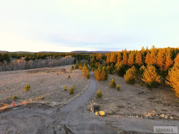 $189,500 | 4449 Grey Owl Drive, Ashton, ID 83420