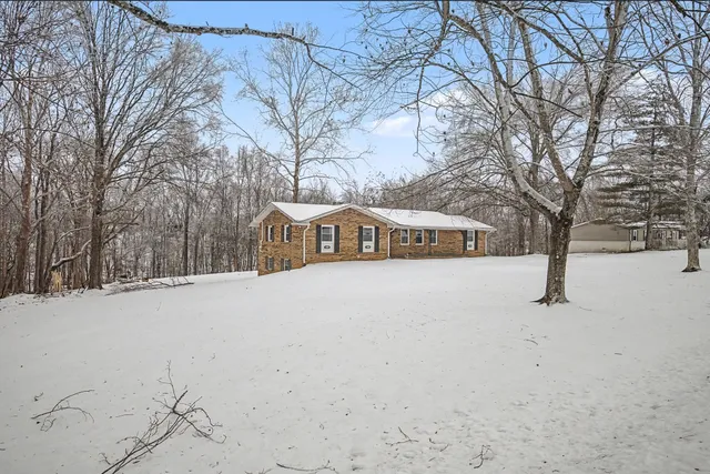 $395,000 | 204 Morris Drive, Greenbrier, TN 37073