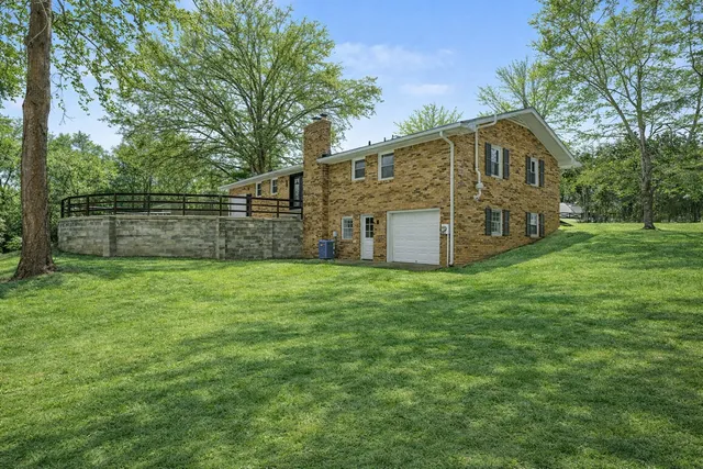 $395,000 | 204 Morris Drive, Greenbrier, TN 37073