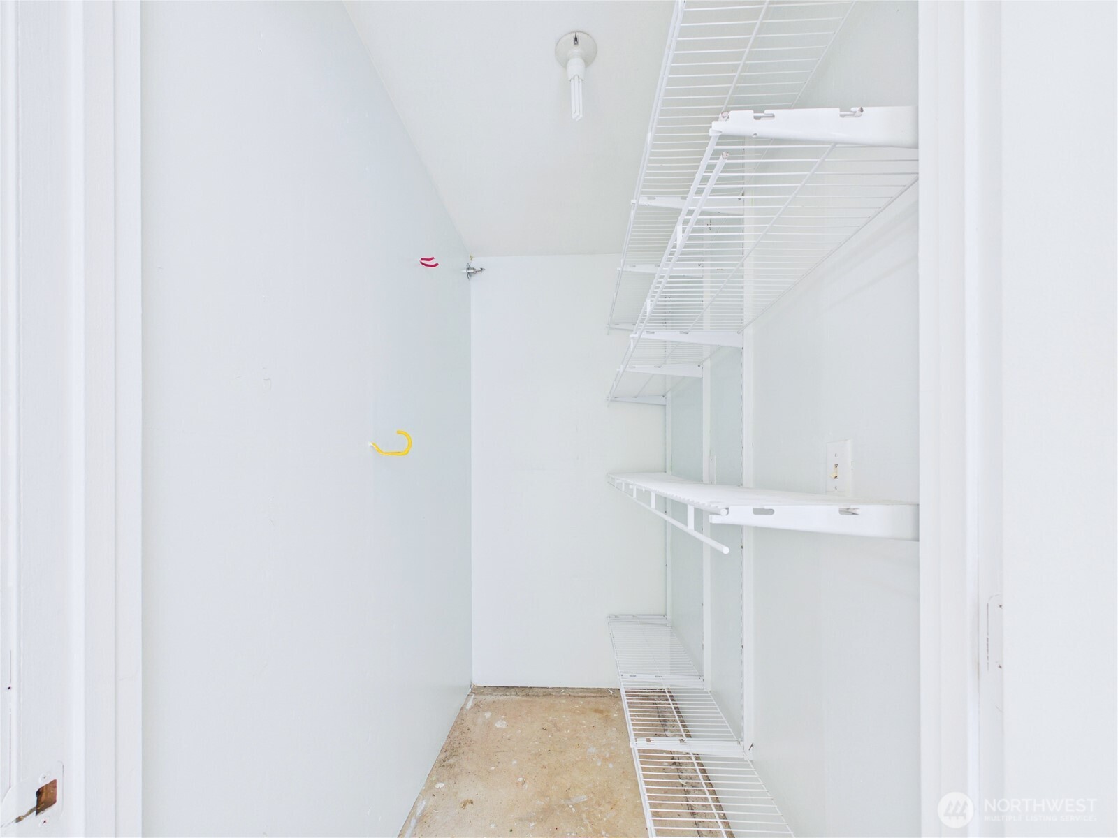 11002 Southeast Petrovitsky Road, Unit I102 Renton, WA 98055 - Photo 11 of 24