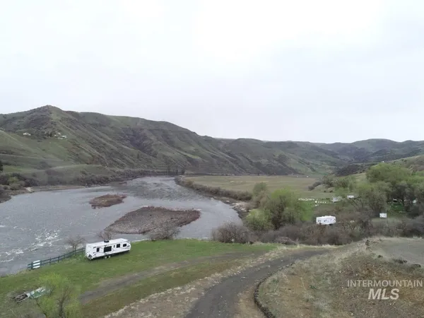 $500,000 | 124 Whitebird Road, White Bird, ID 83554