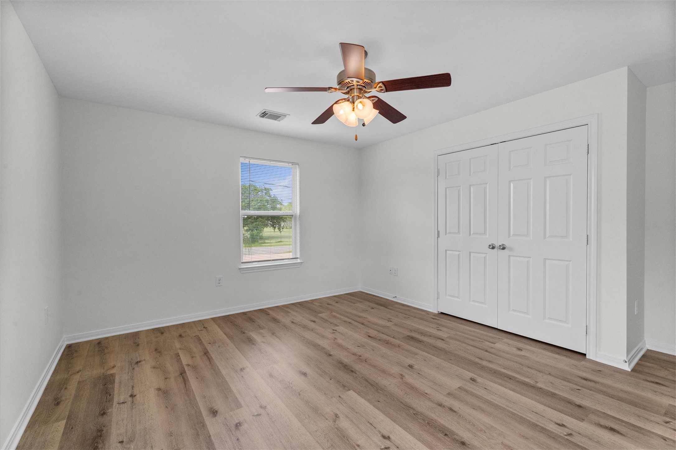 2331 Rue De Lafitte Street San Leon, TX 77539 - Photo 16 of 24 Bedroom 2