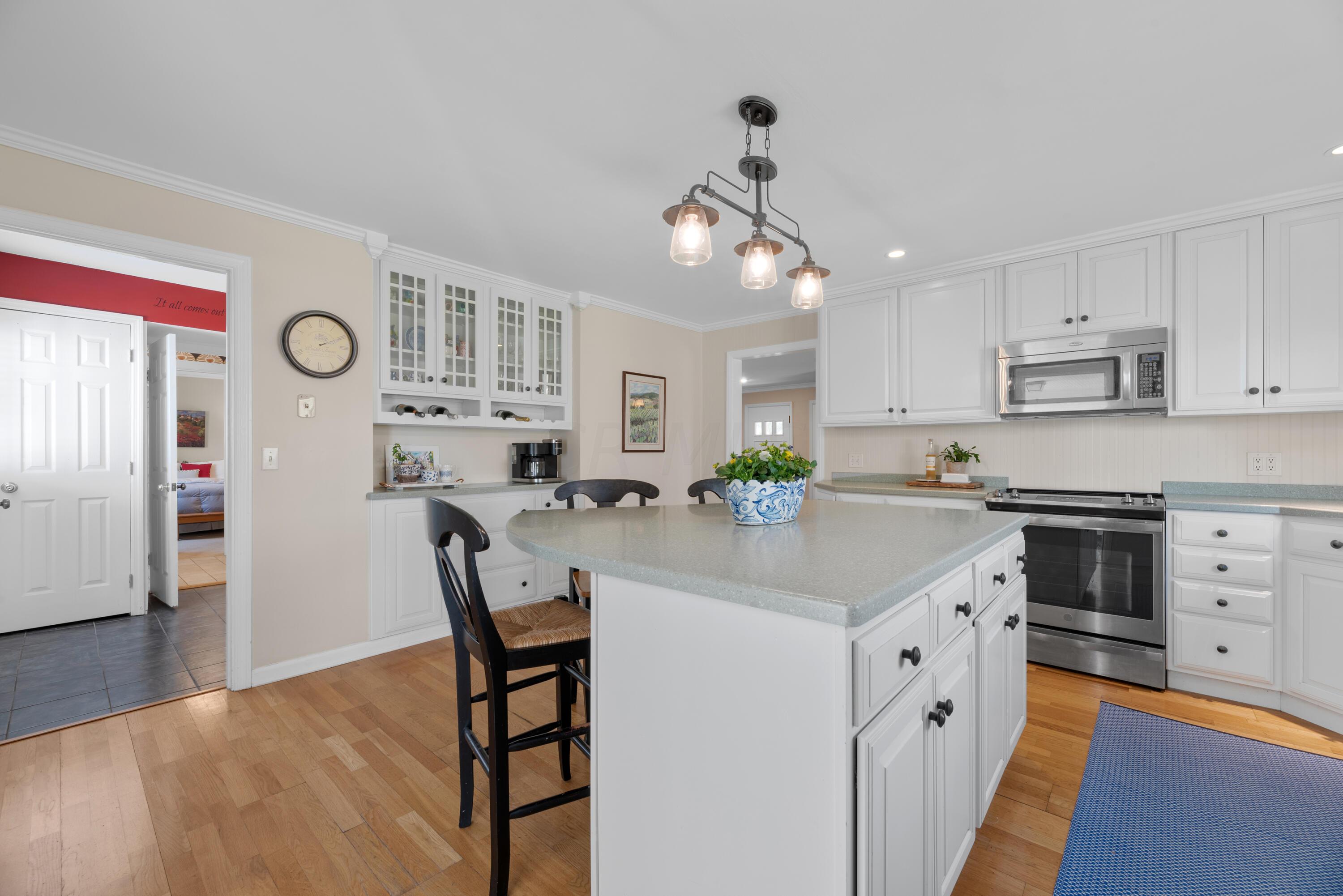 4248 Dublin Road Columbus, OH 43221 - Photo 22 of 54 23