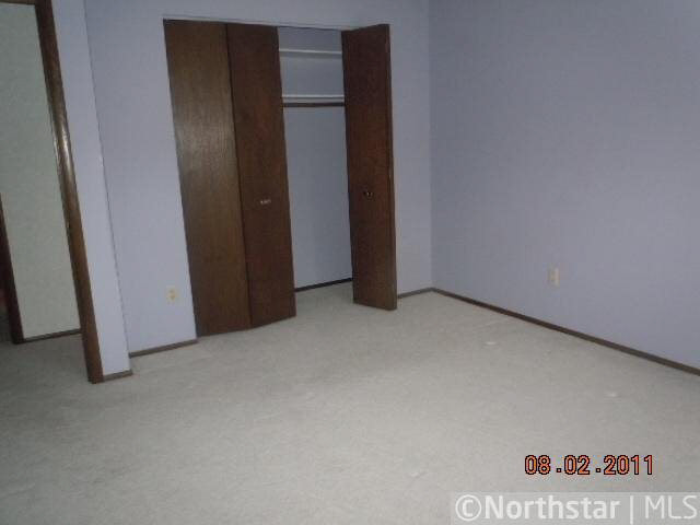 11105 Trail West Road Bloomington, MN 55437 - Photo 8 of 12 Gallery Image 8