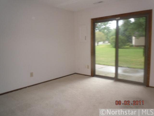 11105 Trail West Road Bloomington, MN 55437 - Photo 10 of 12 Gallery Image 10