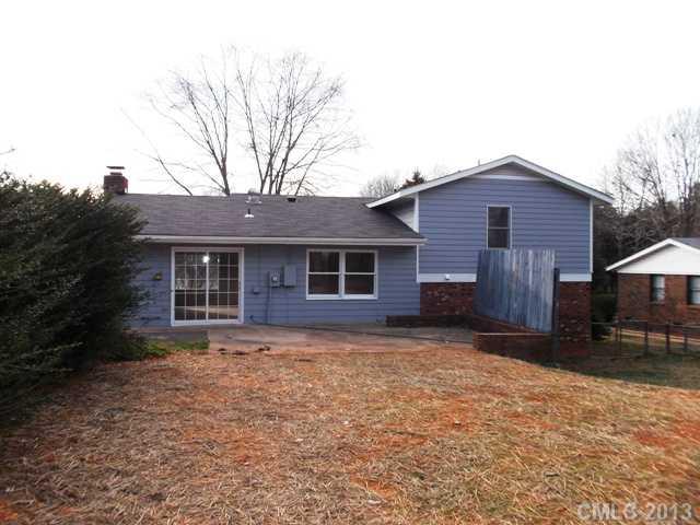 8406 Vagabond Road Charlotte, NC 28227 - Photo 11 of 12 Gallery Image 11