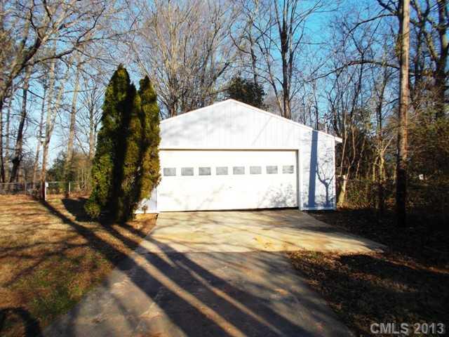 8406 Vagabond Road Charlotte, NC 28227 - Photo 12 of 12 Gallery Image 12