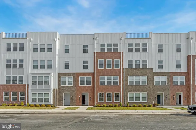 $3,250 | 19826 Lavender Dust Square, Ashburn, VA 20147