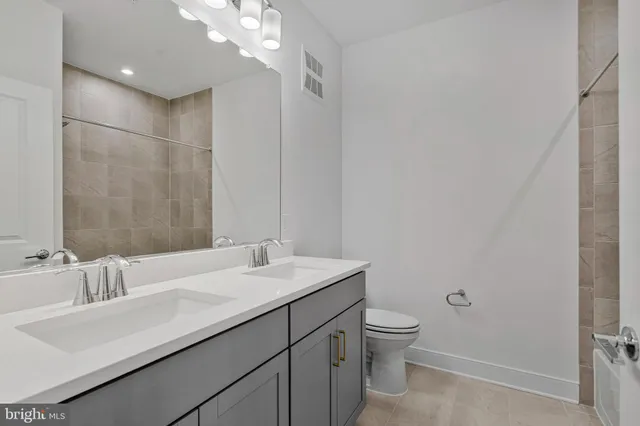 $3,250 | 19826 Lavender Dust Square, Ashburn, VA 20147