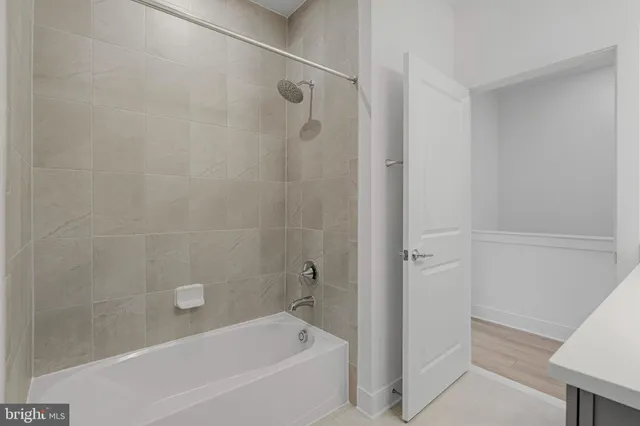 $3,250 | 19826 Lavender Dust Square, Ashburn, VA 20147