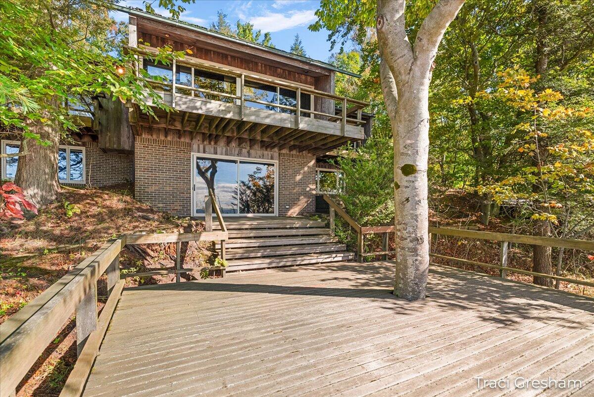 18287 North Shore Estates Road Spring Lake, MI 49456 - Photo 54 of 80 18287 N Shore Estates