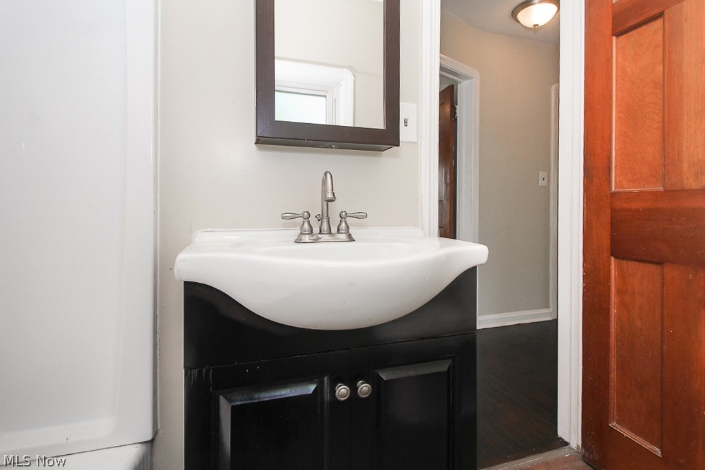 18001 Marcella Road Cleveland, OH 44119 - Photo 17 of 23 Gallery Image 17