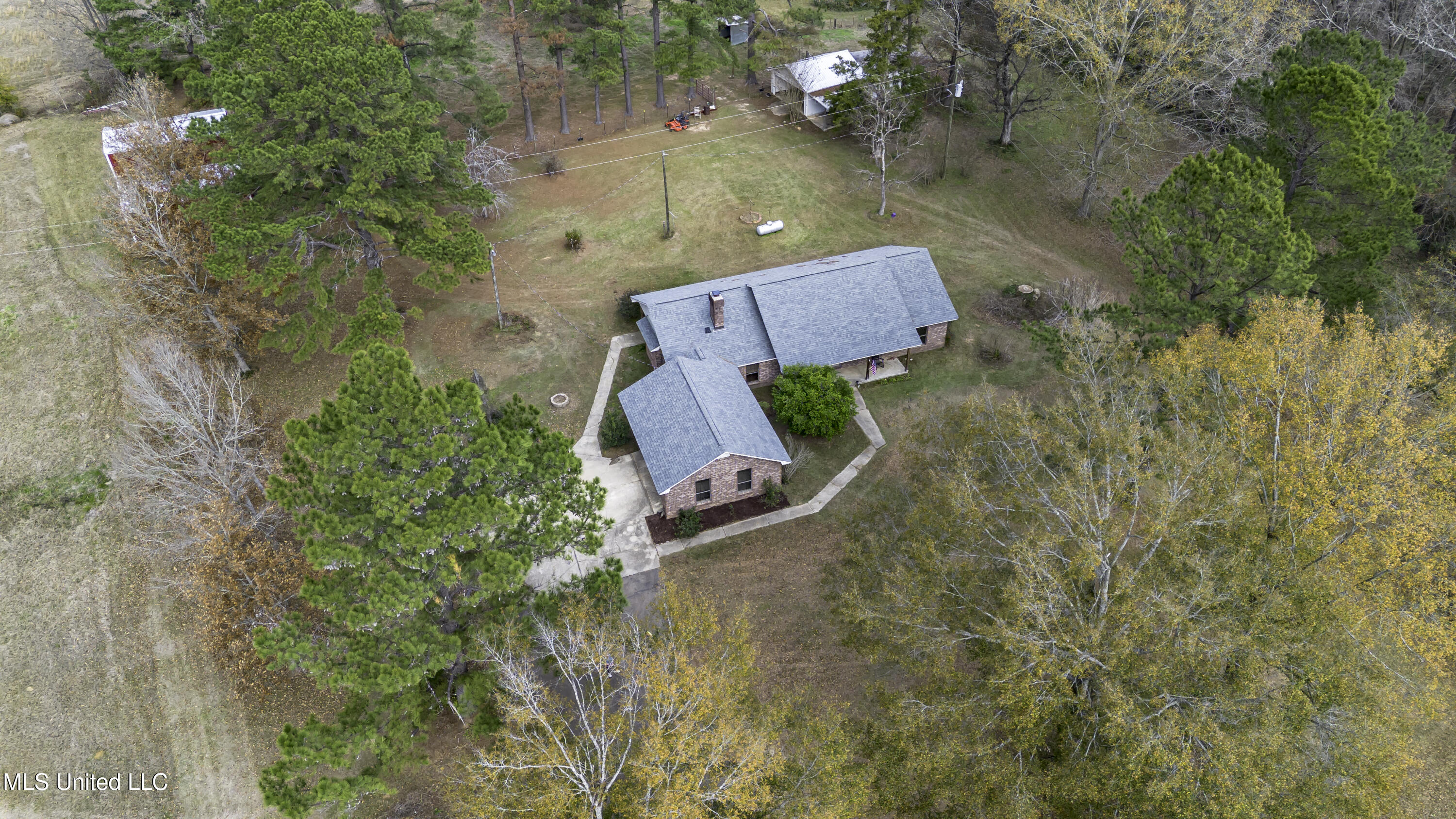 3115 Harmony Road Crystal Springs, MS 39059 - Photo 4 of 46 3115 Harmony Road drone-0063