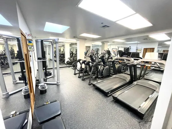 $2,100 | 234 North Broadway, Unit 217, Milwaukee, WI 53202