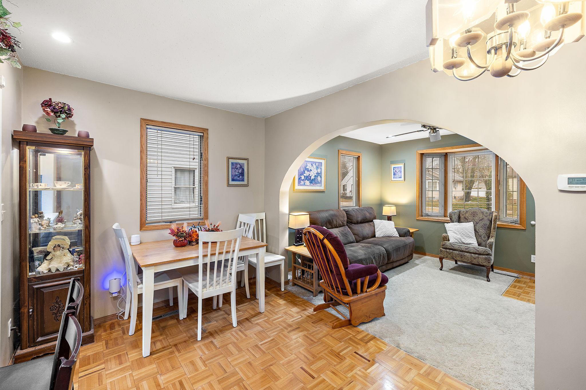 402 11th Avenue Southwest Austin, MN 55912 - Photo 6 of 38