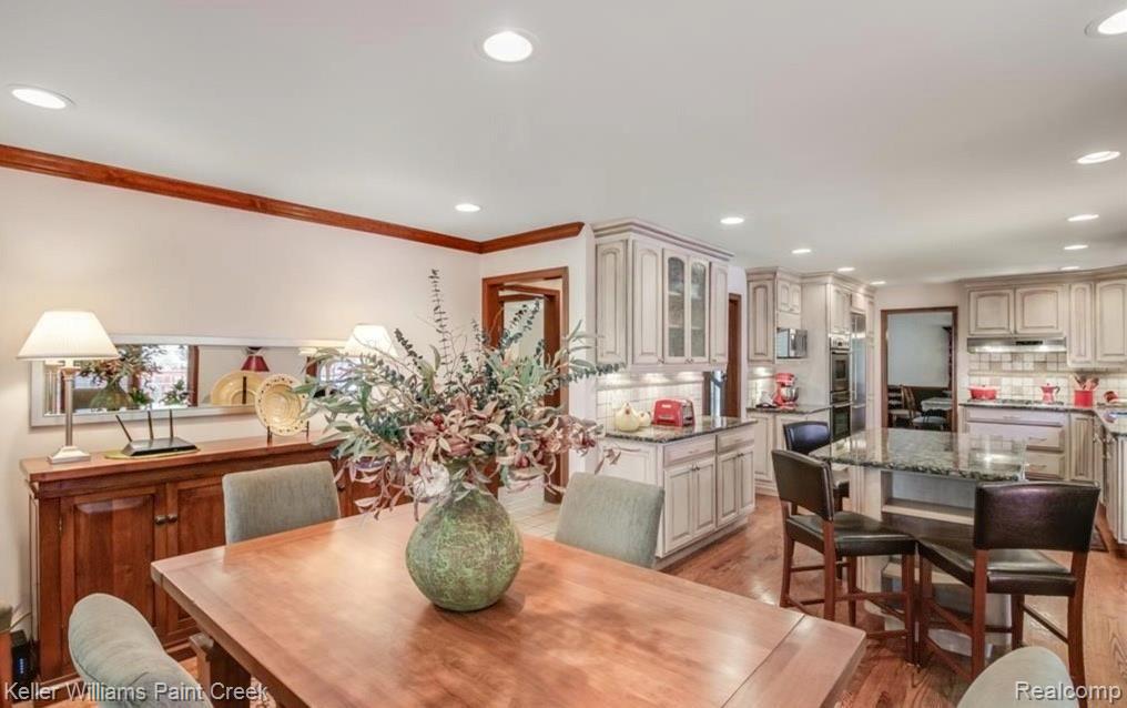 1187 Chaffer Drive Rochester Hills, MI 48306 - Photo 21 of 33