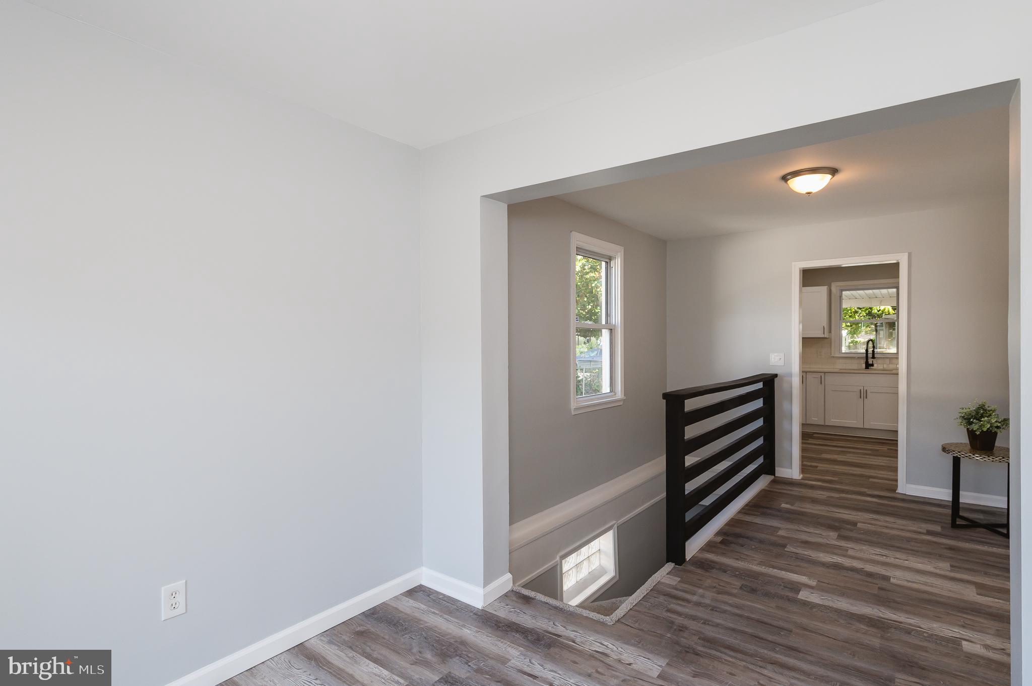 28 Riverside Road Essex, MD 21221 - Photo 46 of 58 Main Level entrance to Lower Level