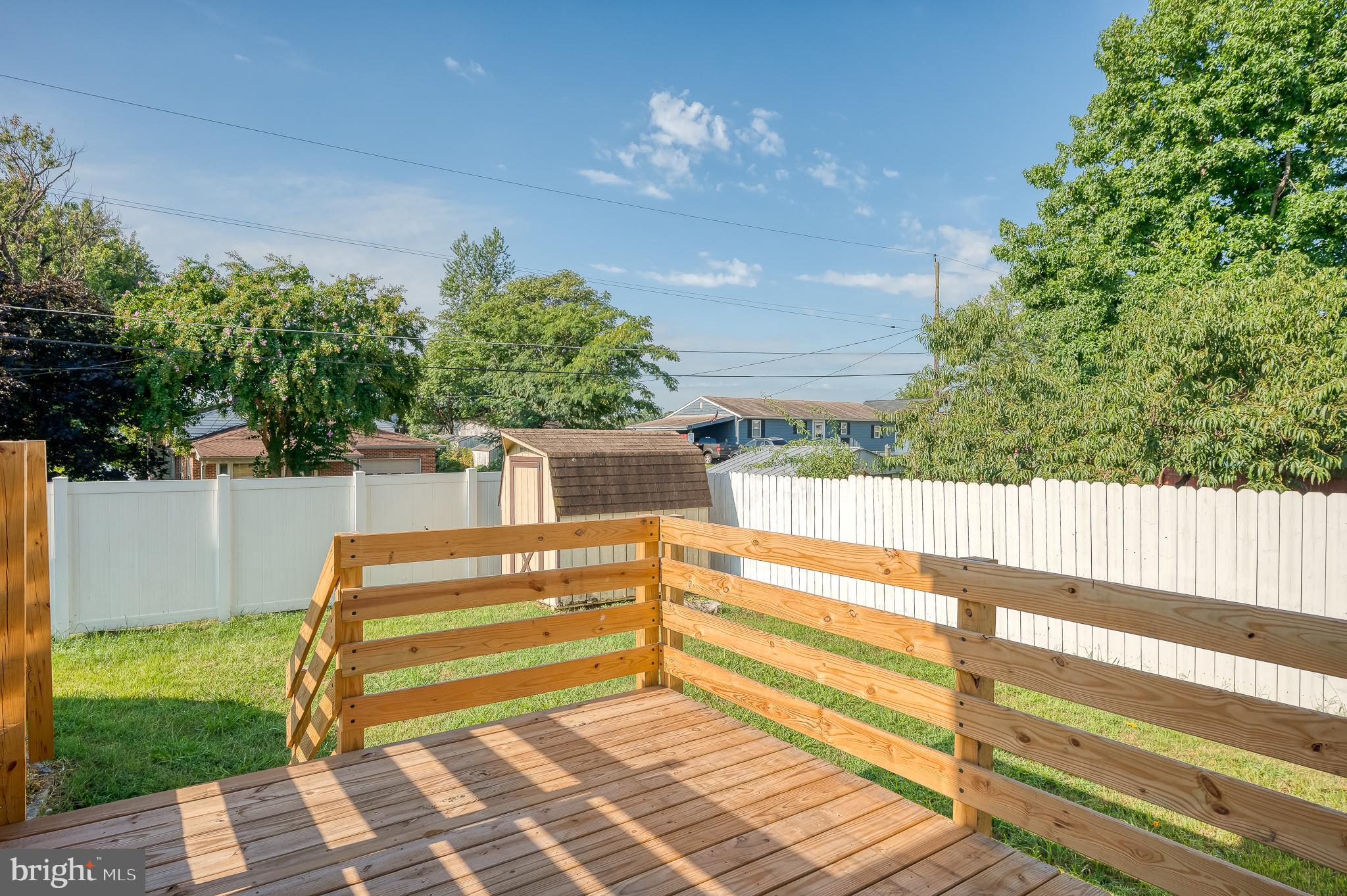 28 Riverside Road Essex, MD 21221 - Photo 54 of 58 Rear Deck w/Steps to Yard