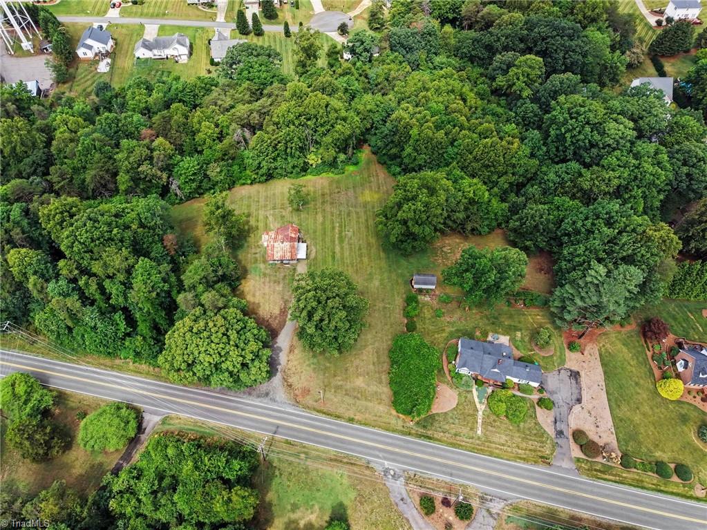 133 Mountain View Road King, NC 27021 - Photo 32 of 35