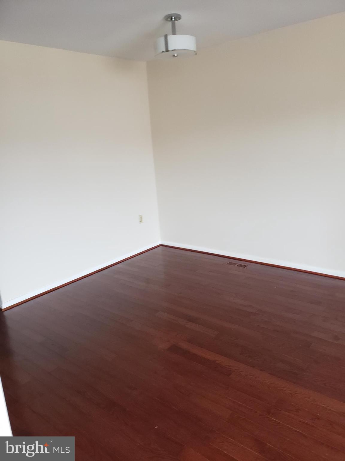 3534 Kyle Road Philadelphia, PA 19154 - Photo 9 of 49 Gallery Image 9