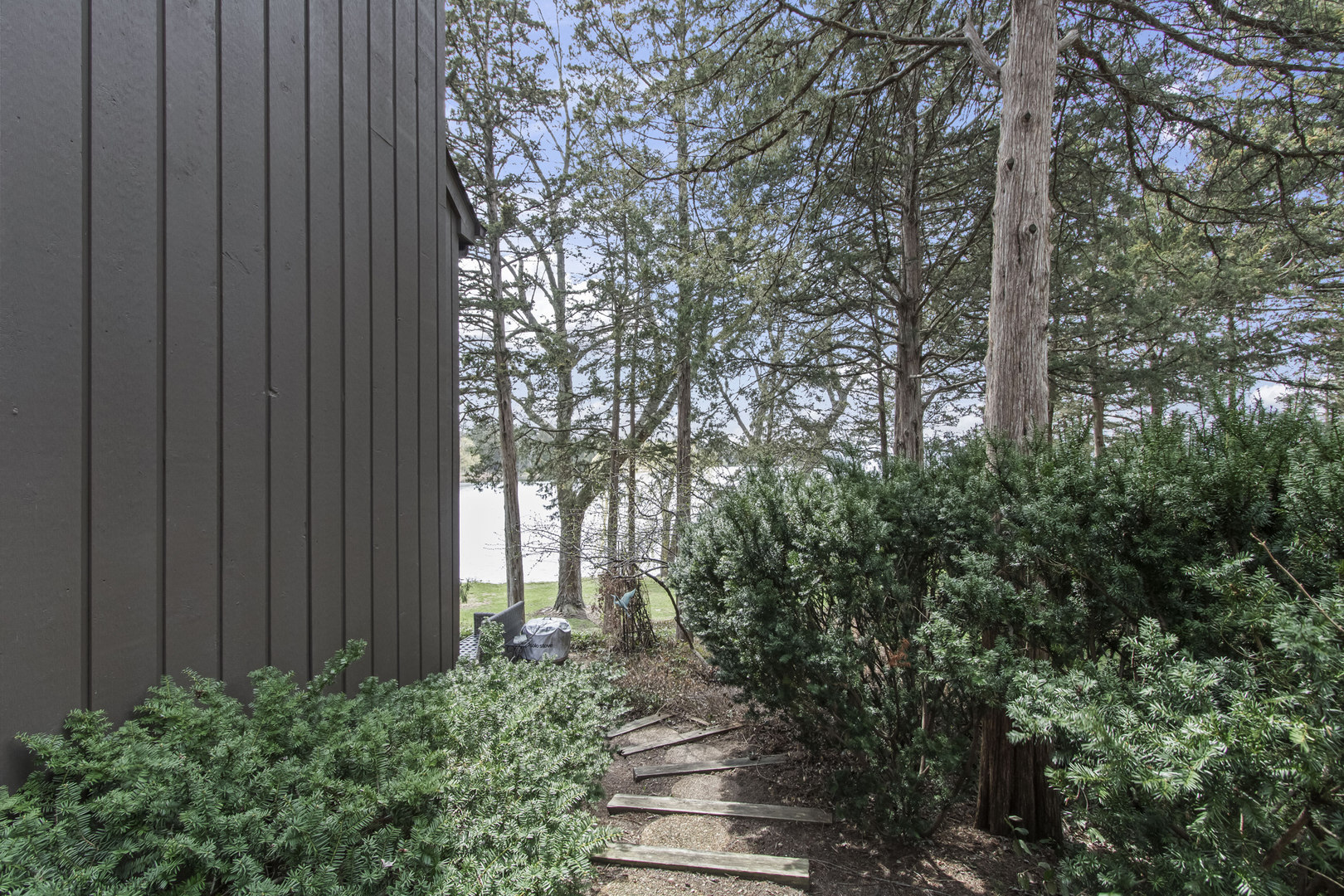 312 Woodview Road Lake Barrington, IL 60010 - Photo 40 of 54