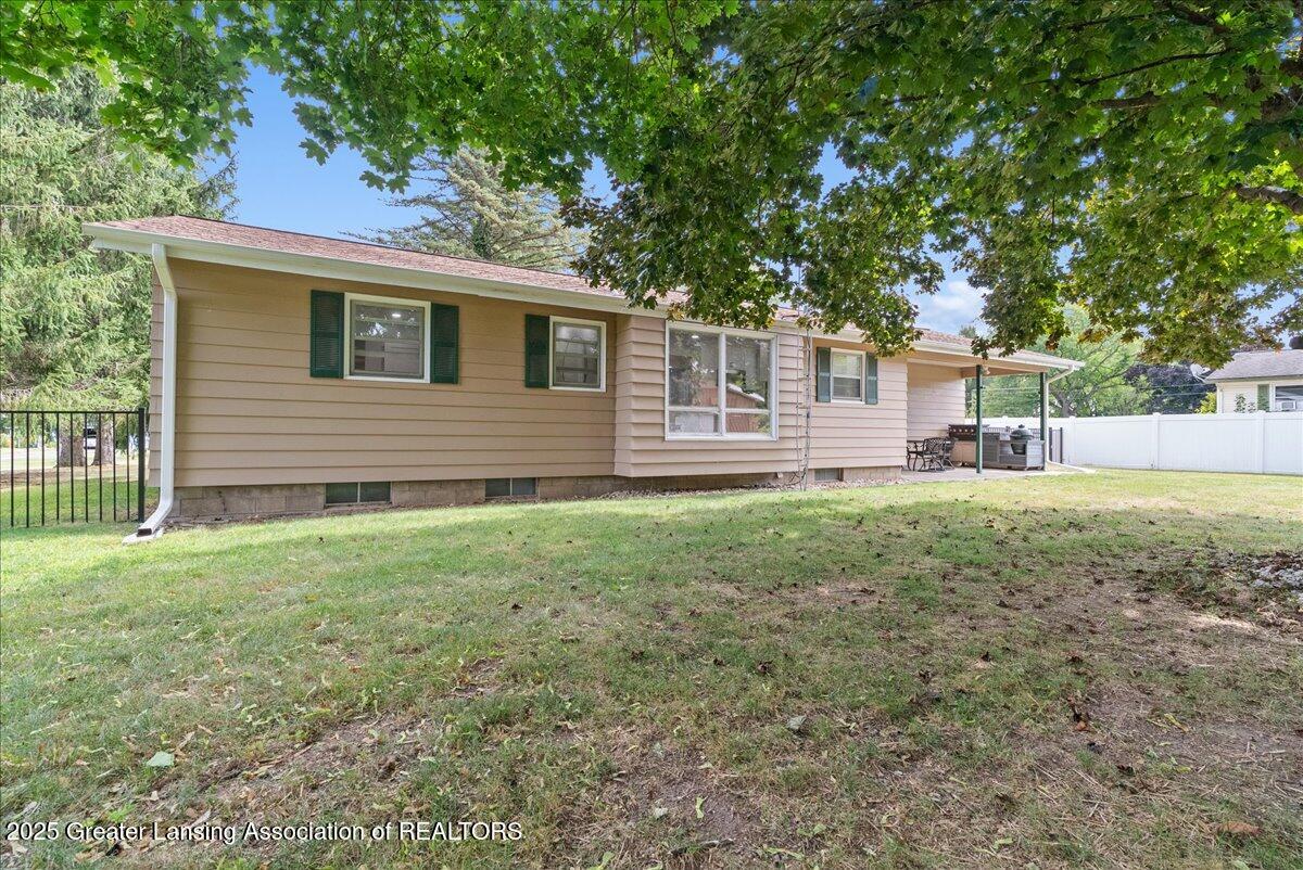 7958 Hively Road Jackson, MI 49201 - Photo 24 of 35 38-Media Jett - 33