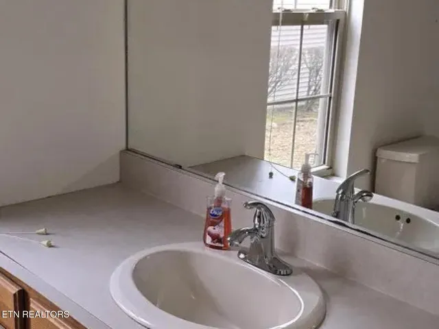 $249,000 | 119 Anglewood Drive, Crossville, TN 38558