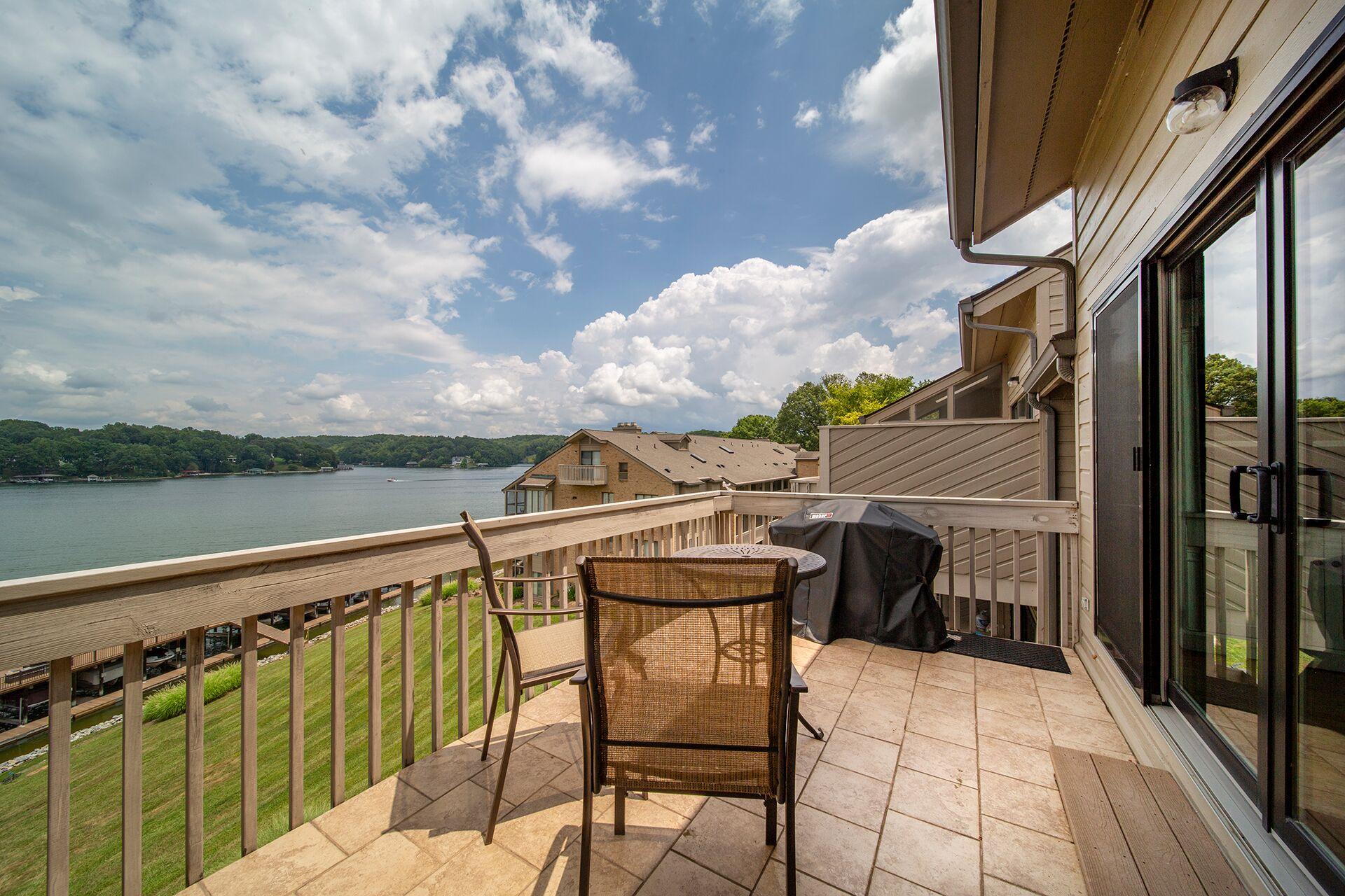 845 Gangplank Road, Unit 216 Moneta, VA 24121 - Photo 20 of 33 Balcony